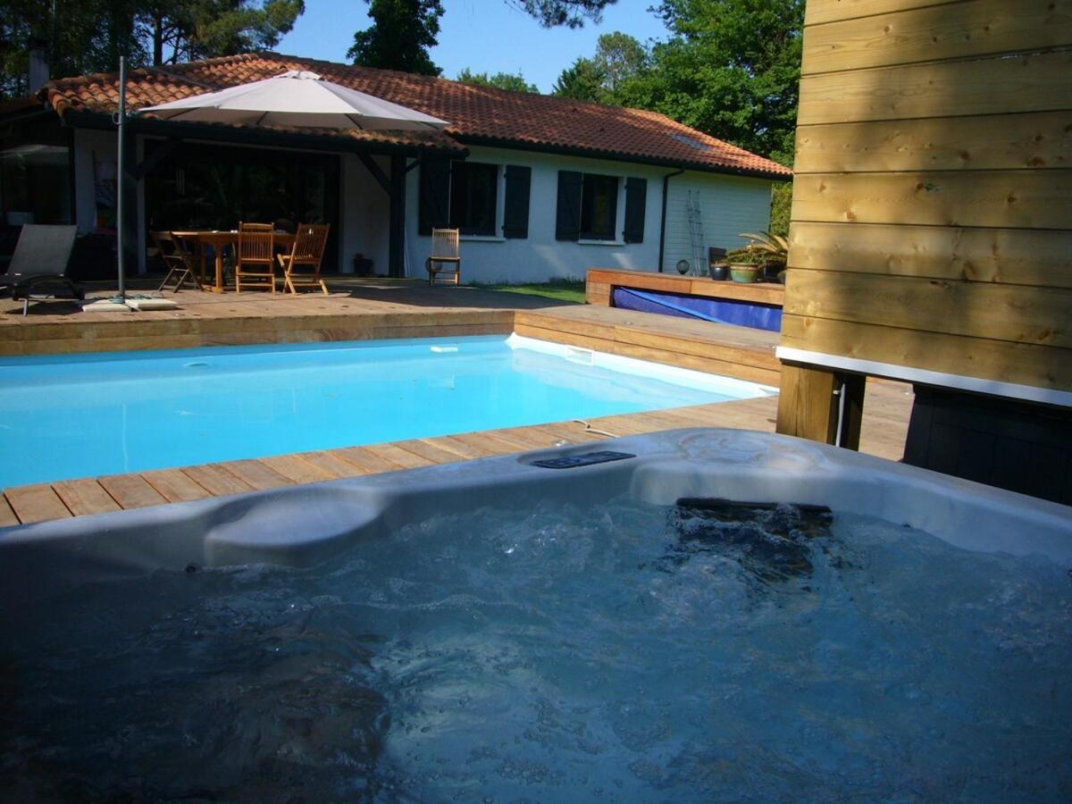 House With Heated Pool And Jacuzzi Villa Сорт-Осгор Екстериор снимка